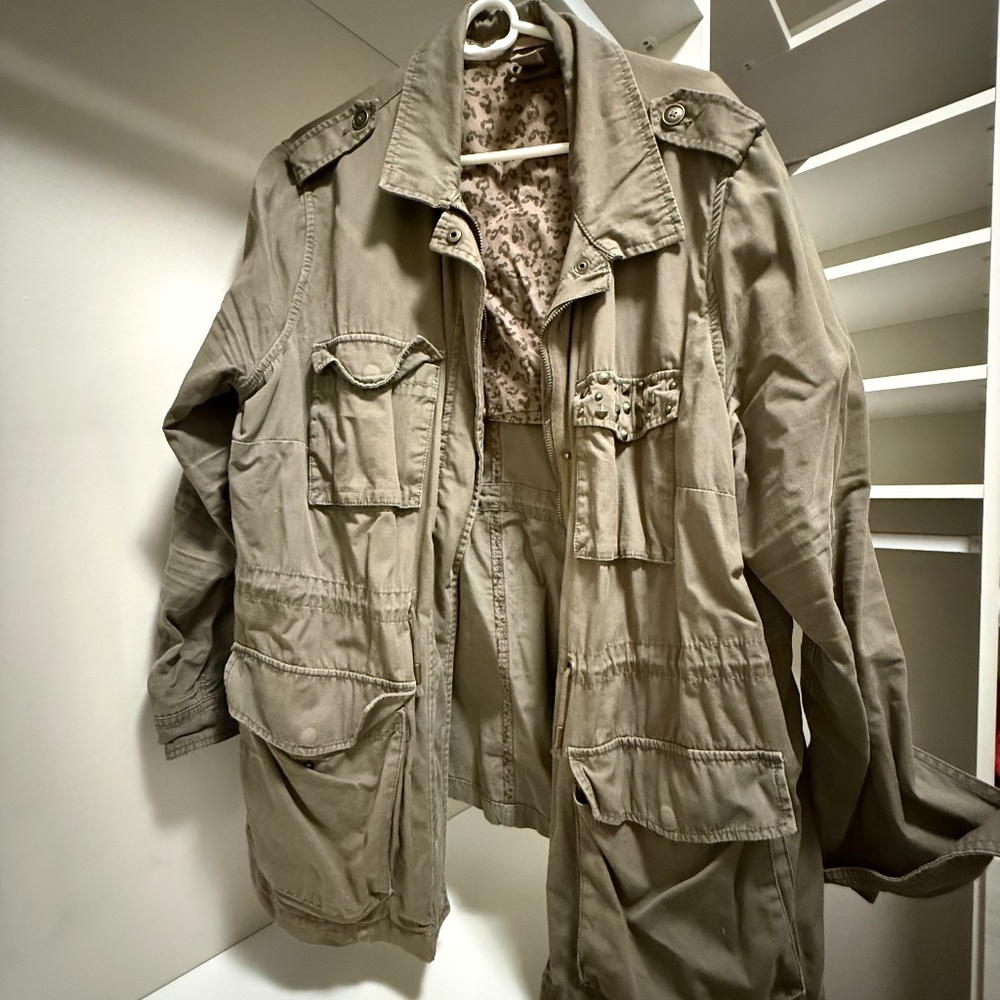 Olive green H&M jacket